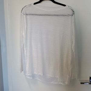Lululemon Long Sleeve Sheer size 8